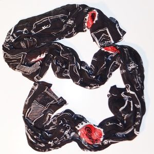 Coca Cola scarf! This is super cool! Coke scarf